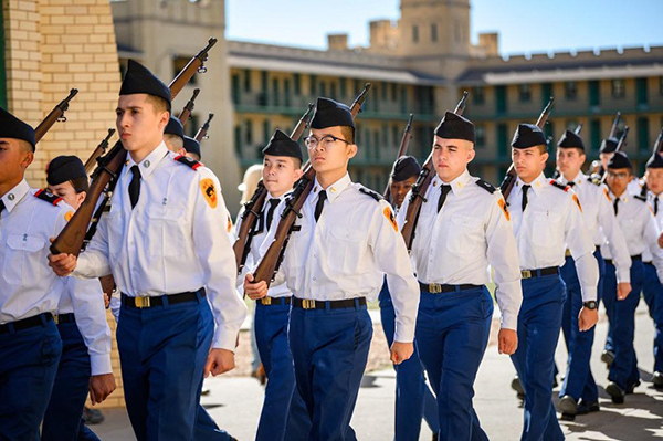 [Connected student interview] interview with a student studying in US military school